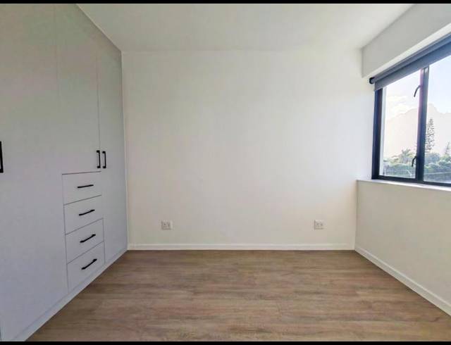 2 BEDROOM PROPERTY TO RENT IN CLAREMONT